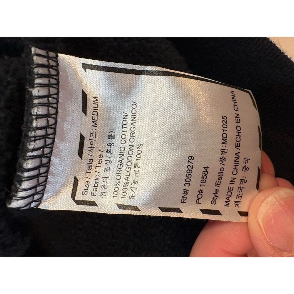 Finatics Unisex Black Hoodie M "Sharks Just Wanna Have Fins" Graphic - Picture 6 of 9